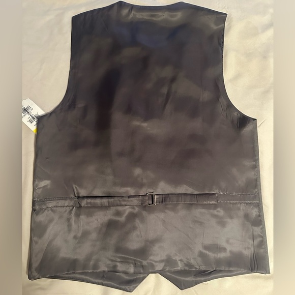 Perry‎ Ellis Kids Gray Vest - Picture 9 of 11